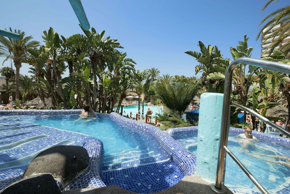 Abora Continental By Lopesan Hotels 11/67