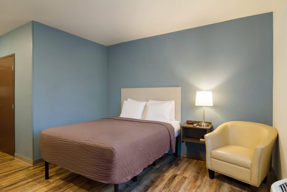 غرفة قياسية بسرير كوين، WoodSpring Suites Jacksonville - South 5/7