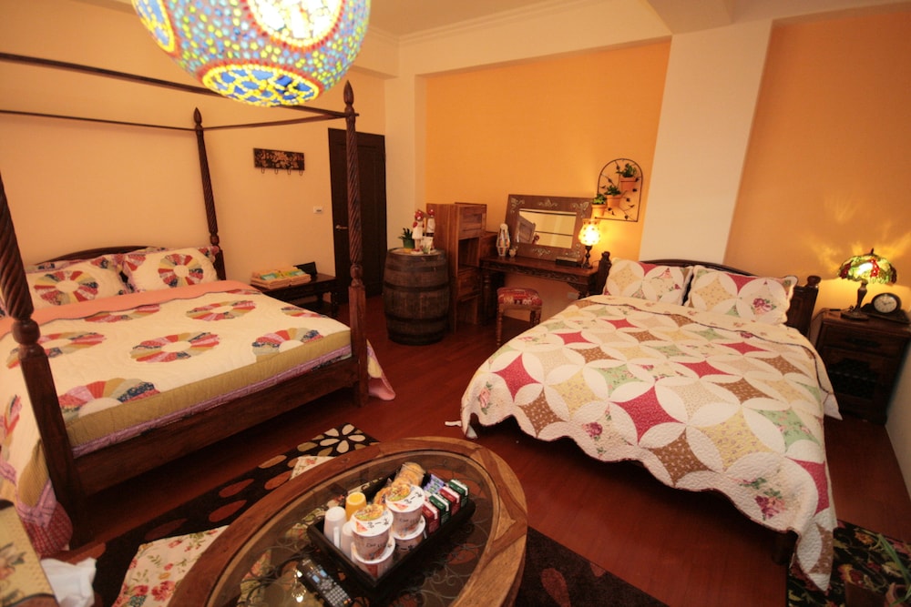 Hualien Paris Home B&B 60/66