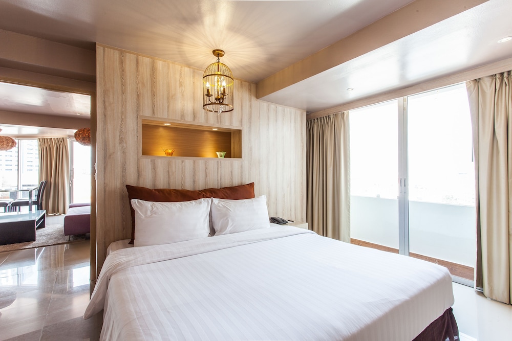 Patong Heritage 15/50