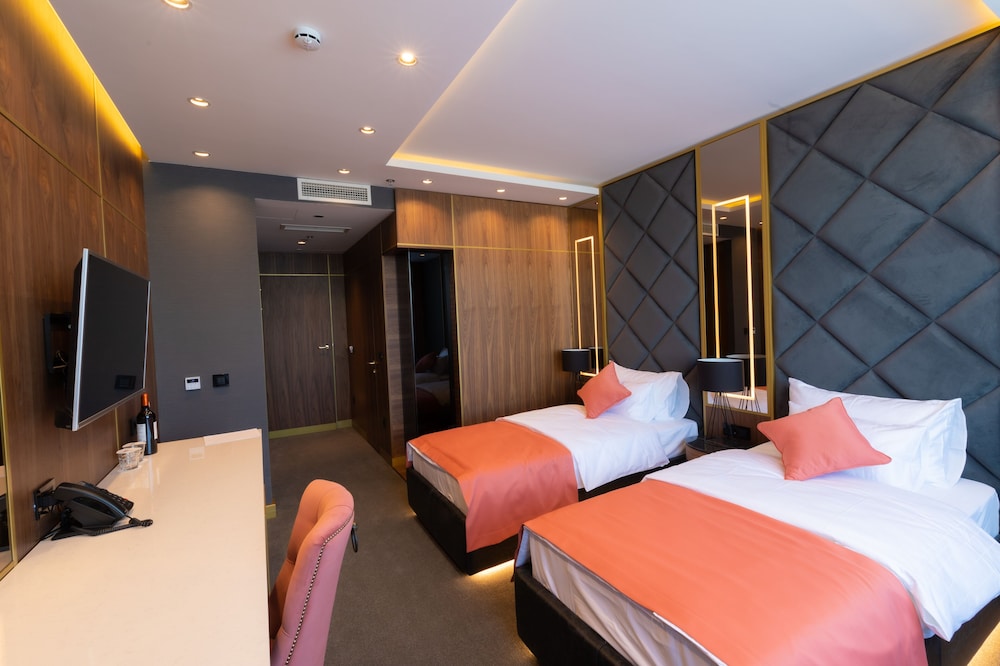 Hotel Pupin 15/52