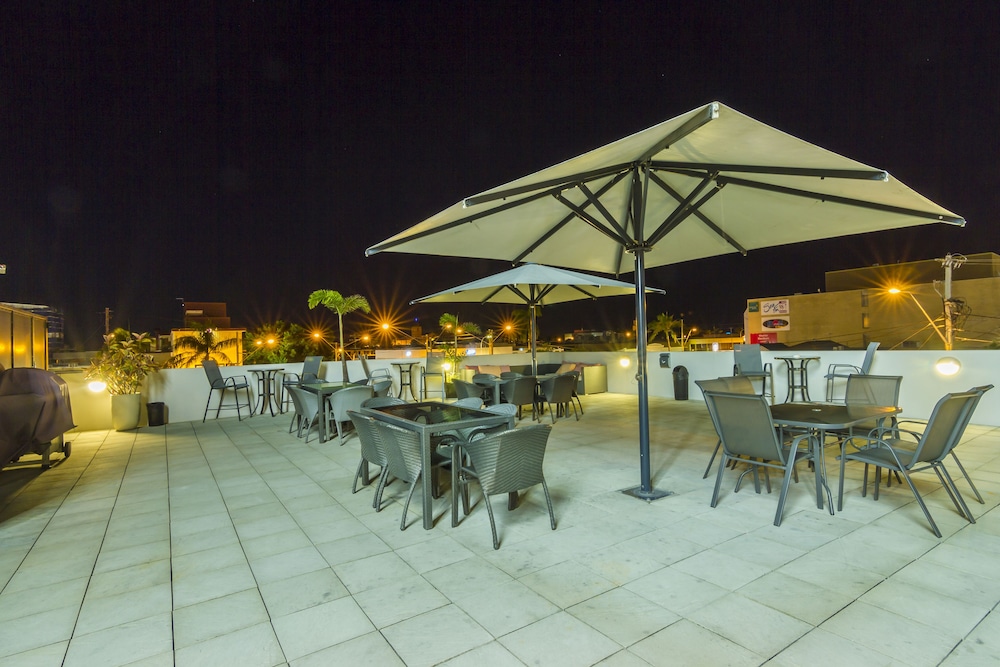 MainStay Suites Mackay 57/65