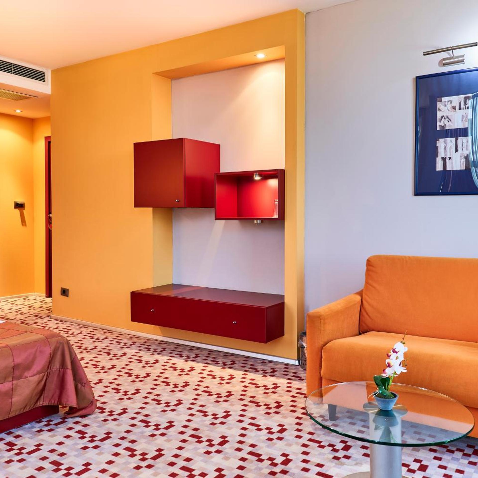 Mirena Hotel 35/50