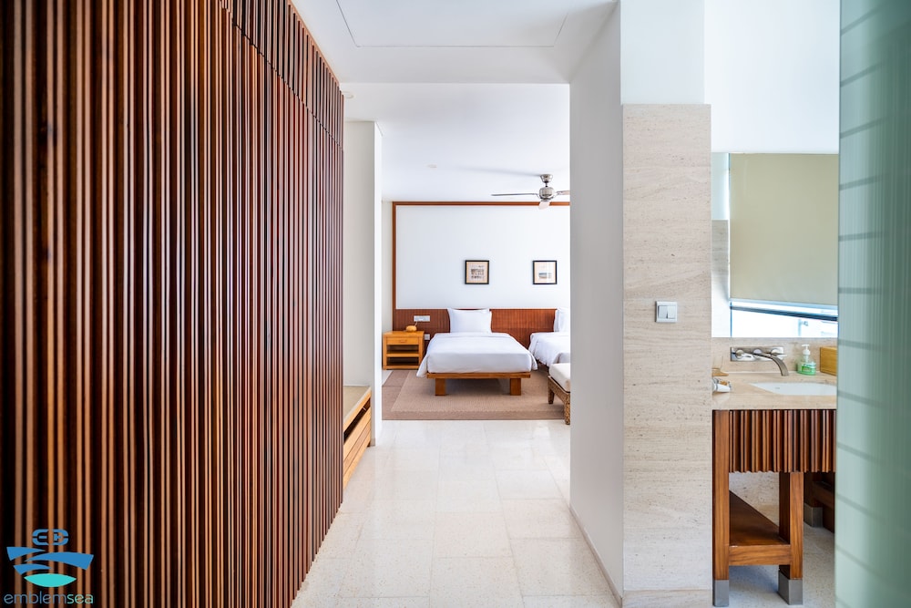 Beach front villa by Emblemsea in hyatt 13/50