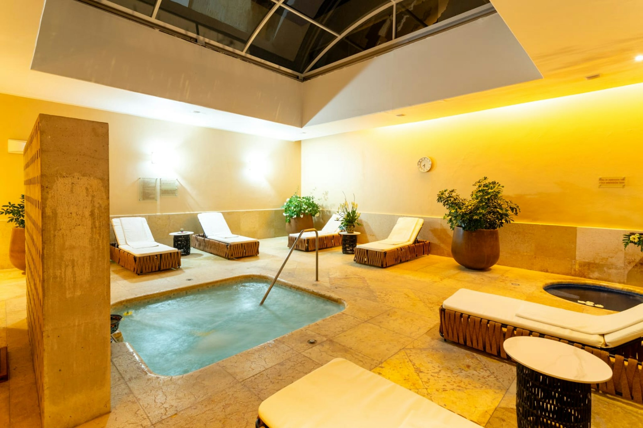 Hotel Rancho San Diego Grand Spa Resort 19/37