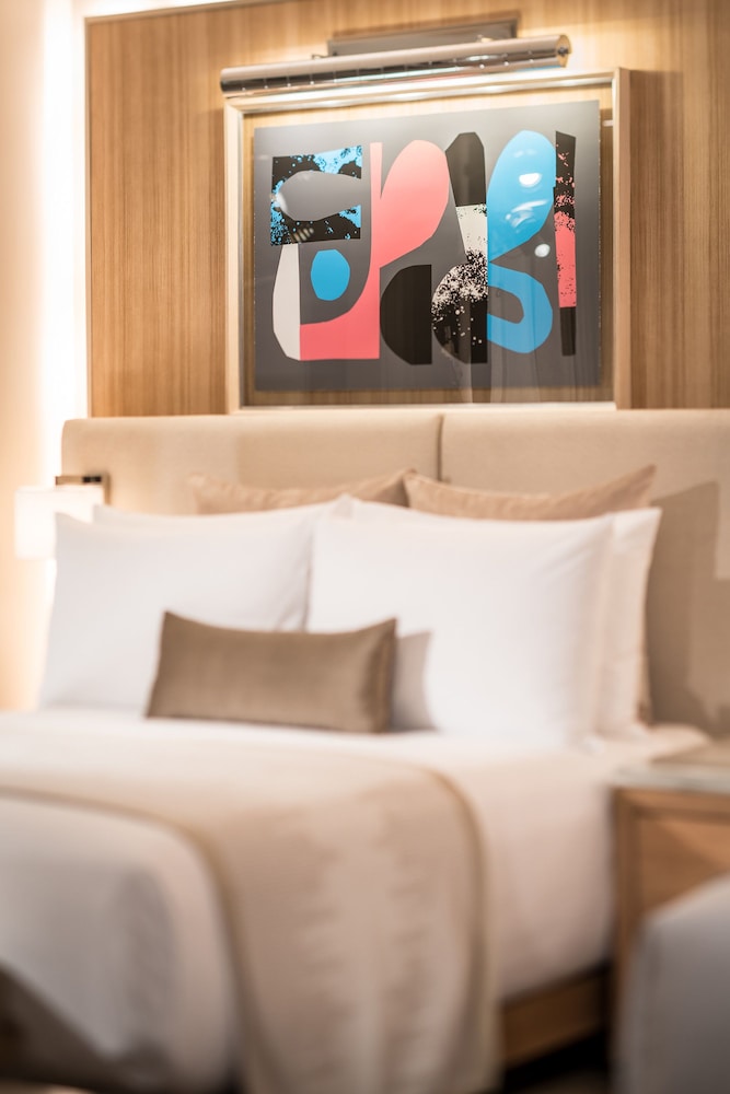 Palms Casino Resort 30/73