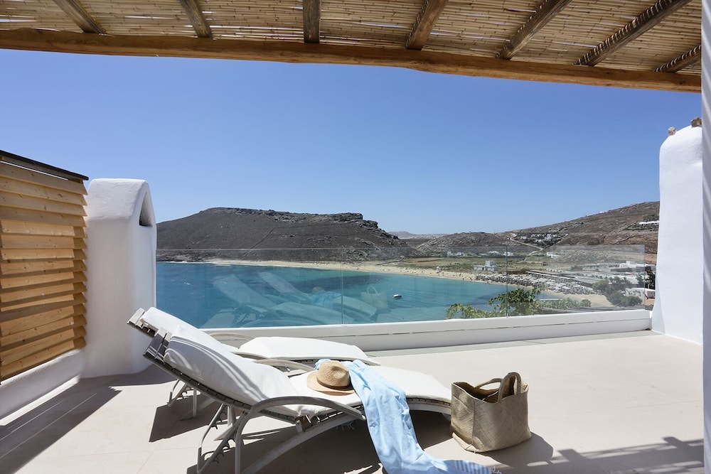 Albatros Club Mykonos 24/50