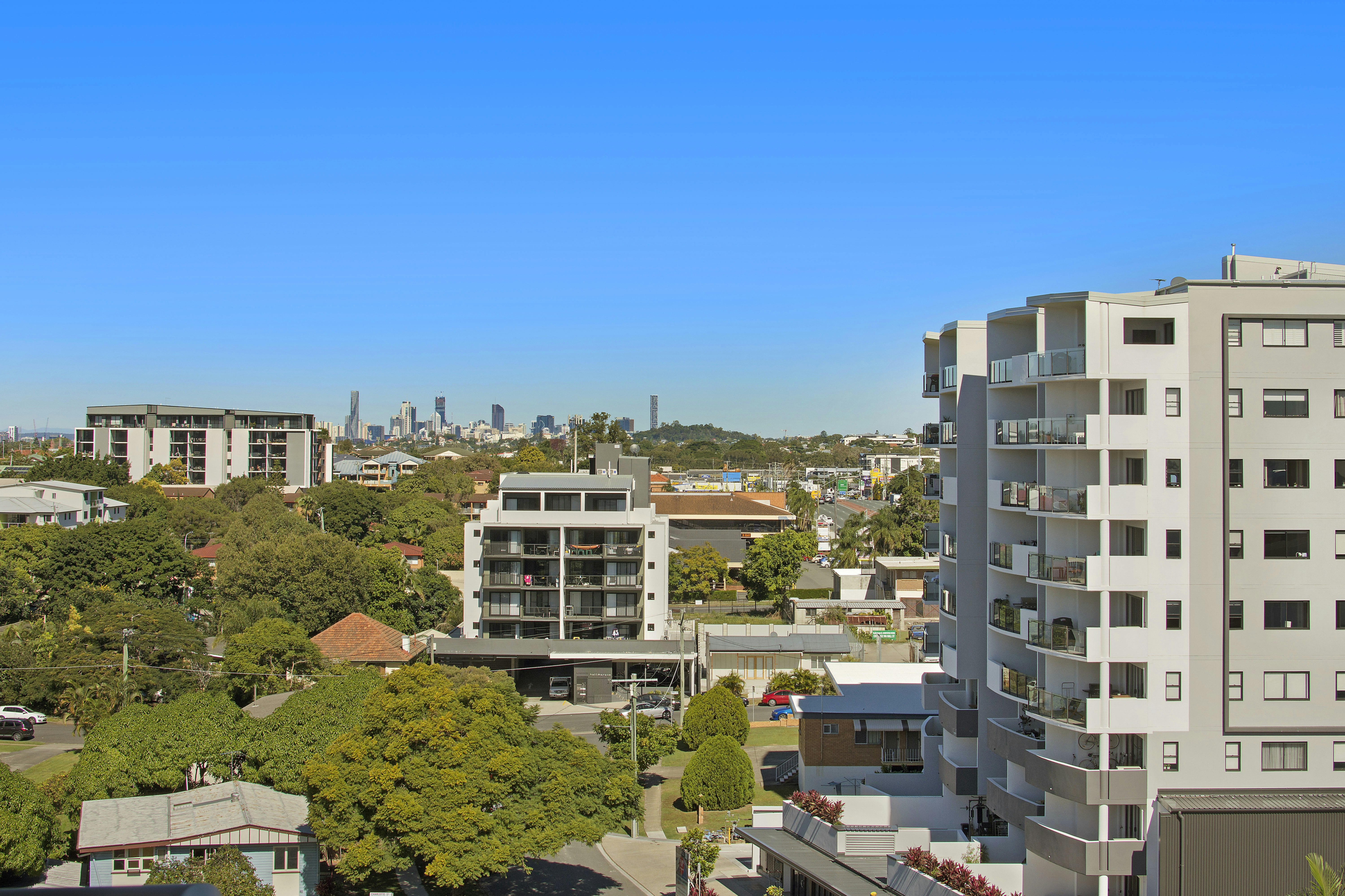 THE CHERMSIDE APARTMENTS 9/57