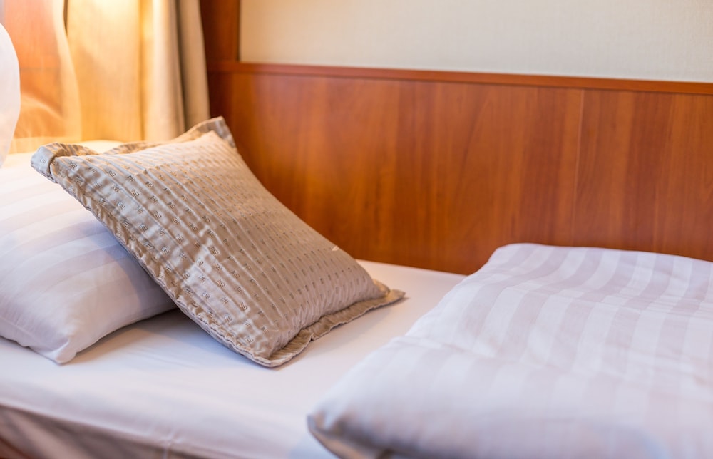 Grand Jules Boat Hotel 13/33