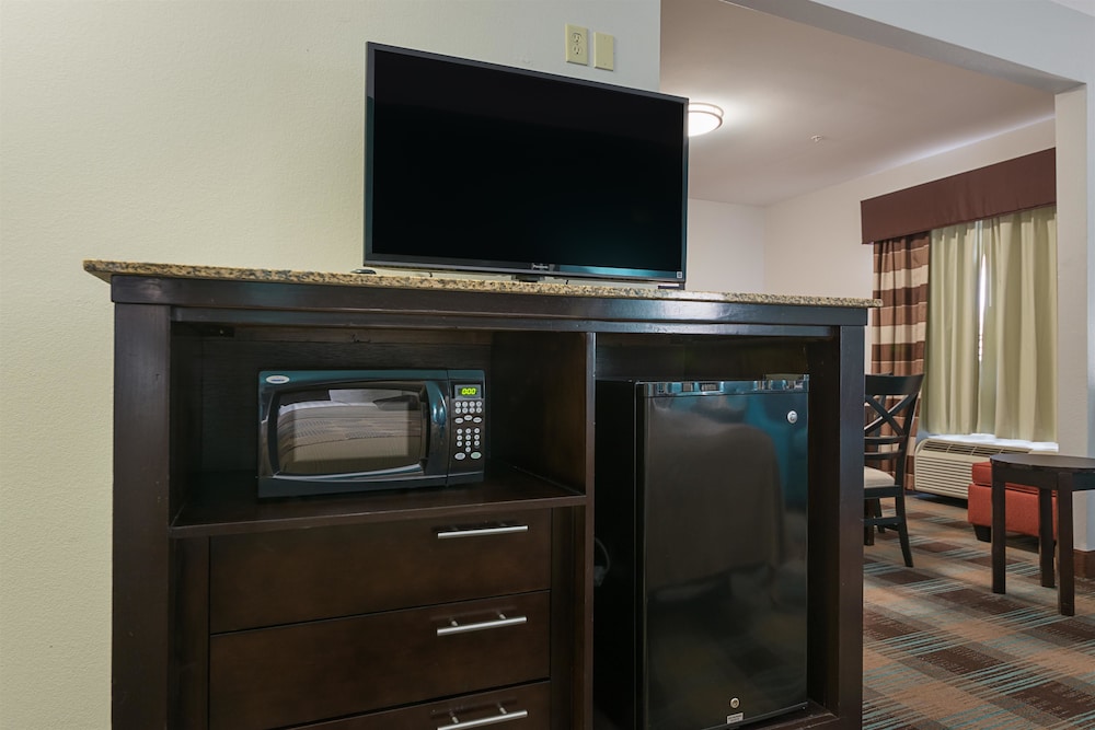 Best Western Plus Deridder Inn Suites 15/41