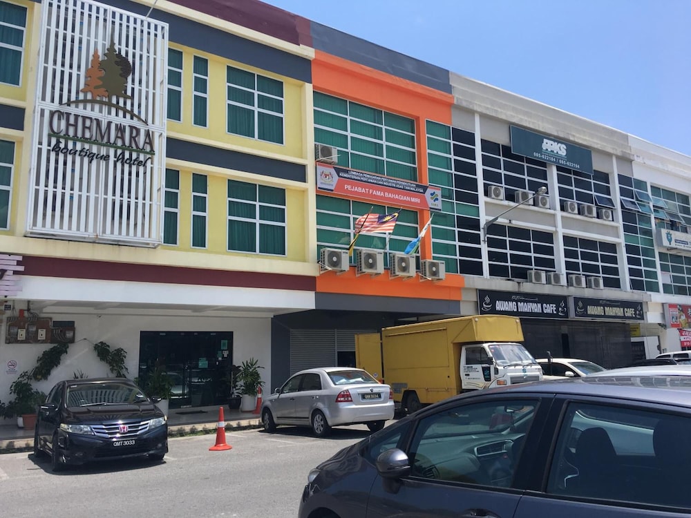 Chemara Boutique Hotel 40/43