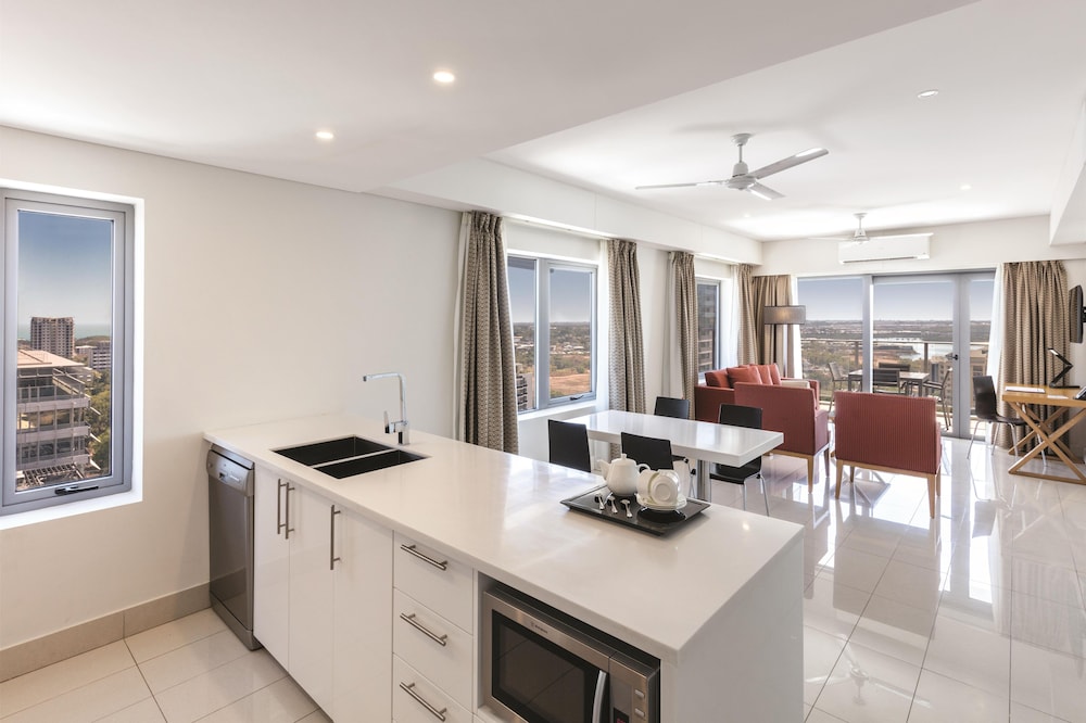 Oaks Darwin Elan Hotel 9/50