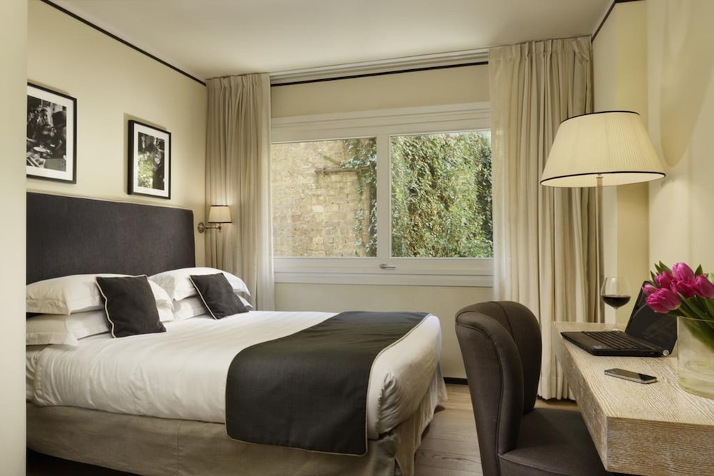 JUNIOR SUITE, SUPERIOR