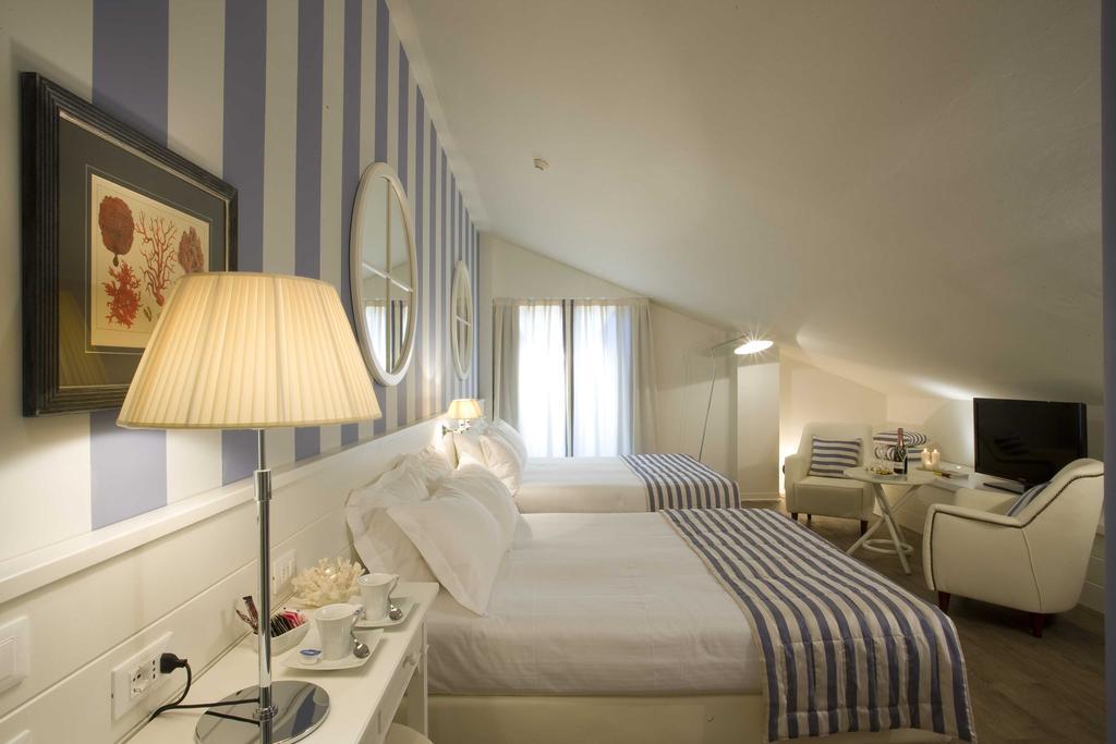 Hotel Panorama 9/19