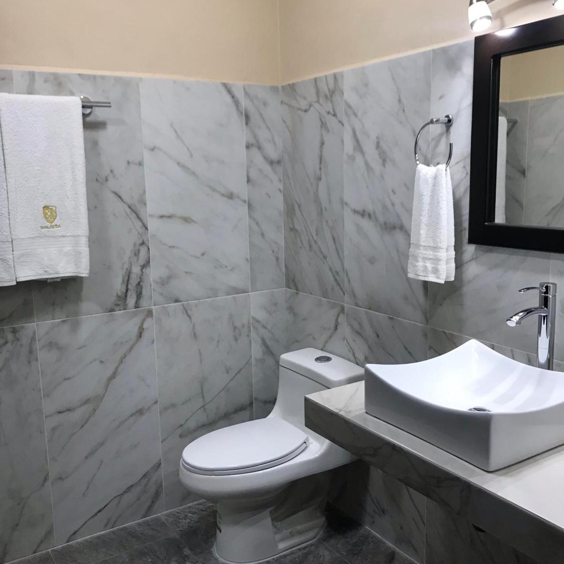 Hotel Avila 38/41