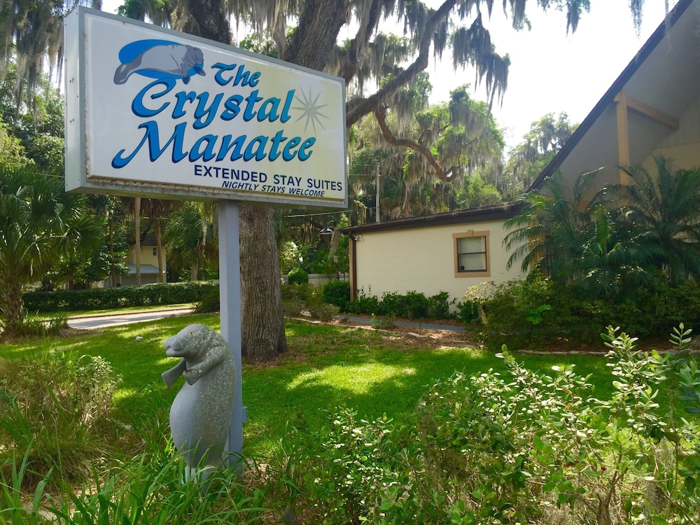 Retreat at Crystal Manatee 65/65