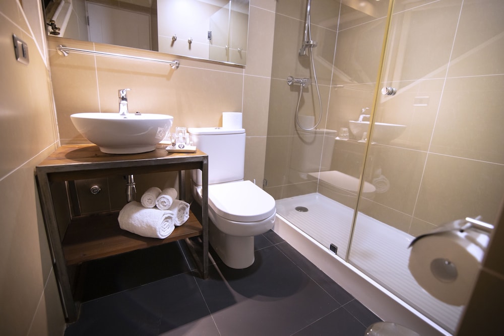 New Voga Hotel Boutique 35/37