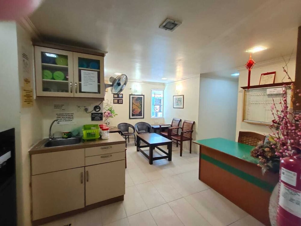 Johan Travellers Lodge 29/42