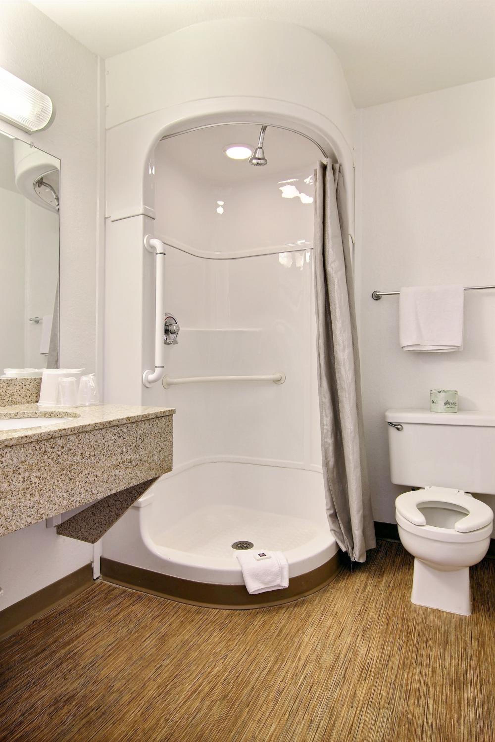 غرفة رباعية، Motel6 Fort Stockton, TX 7/8