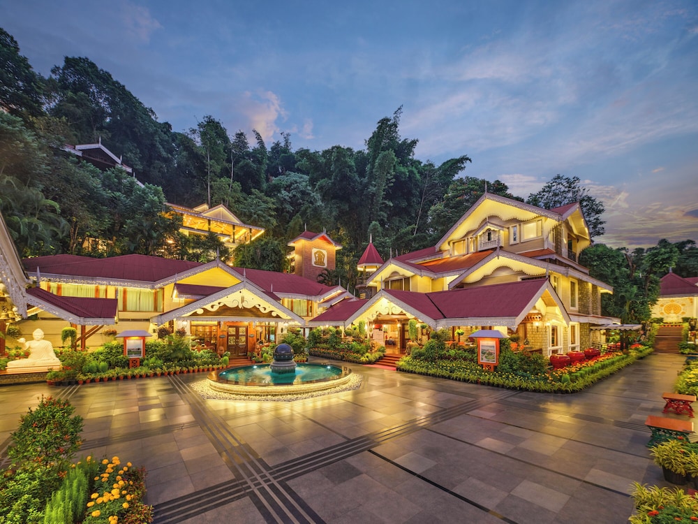 MAYFAIR Spa Resort and Casino, Gangtok 41/50