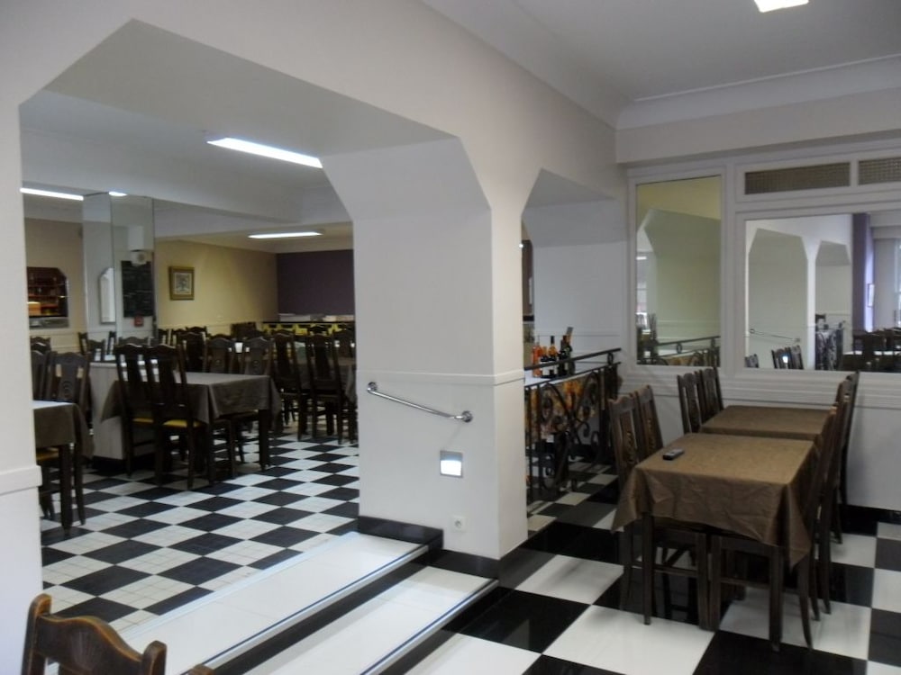 Hotel Croix Des Nordistes 24/37