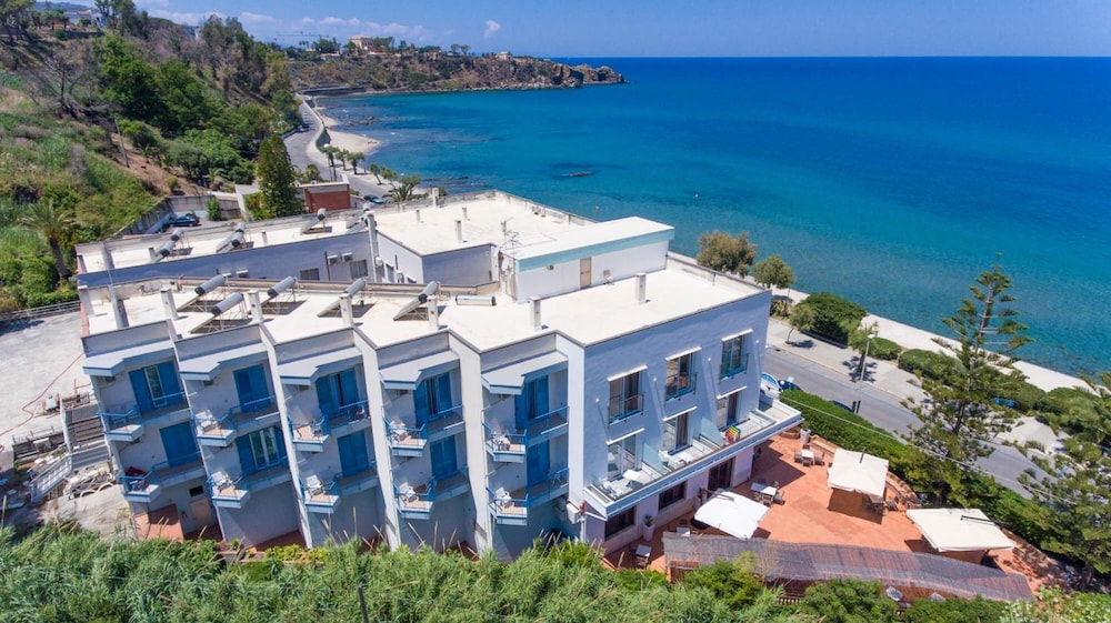 Hotel Tourist in CEFALU