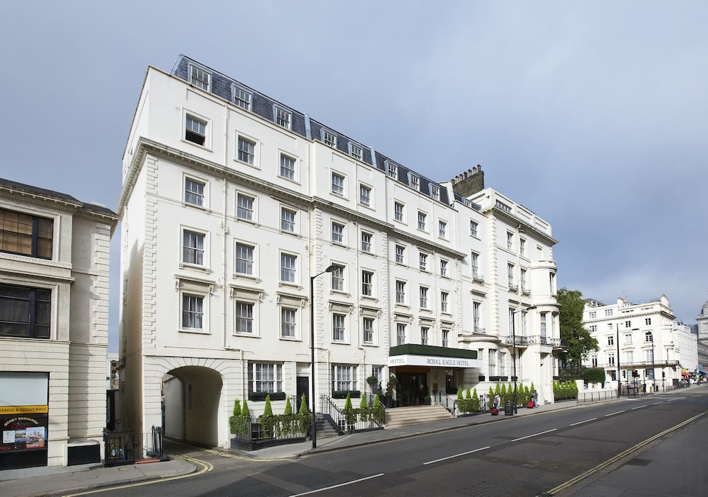Royal Eagle Hotel 6/66