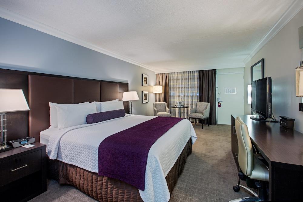 Crowne Plaza Suffern - Mahwah 15/81