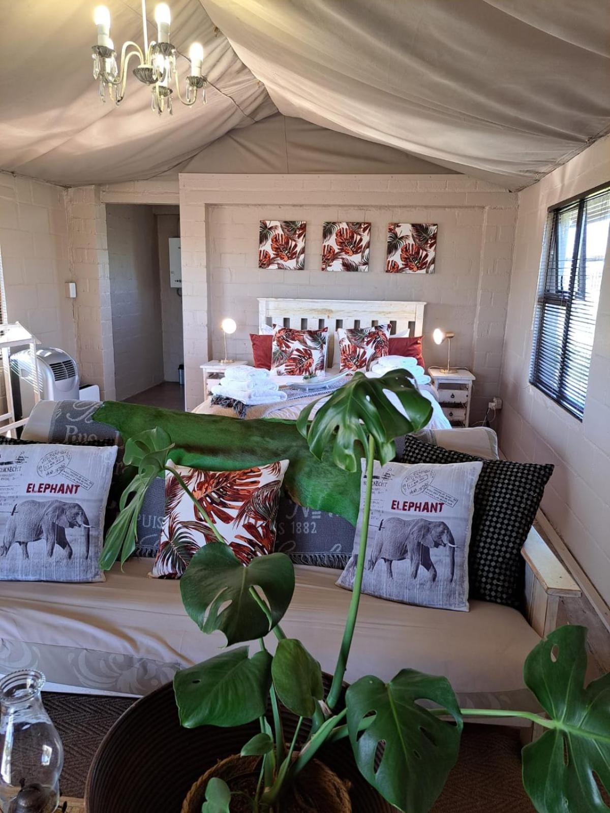 Thali Thali Game Lodge 18/50