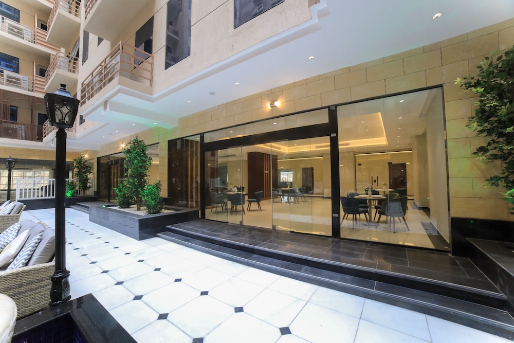 فندق وأجنحة تايم ربا(TIME Ruba Hotel & Suites) 11/80