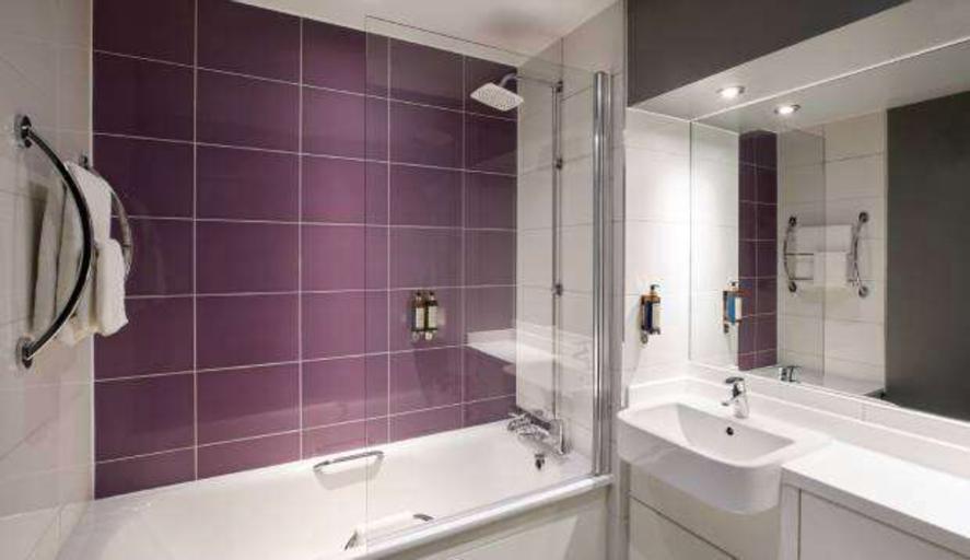 Premier Inn Ipswich South East Hotel 28/29