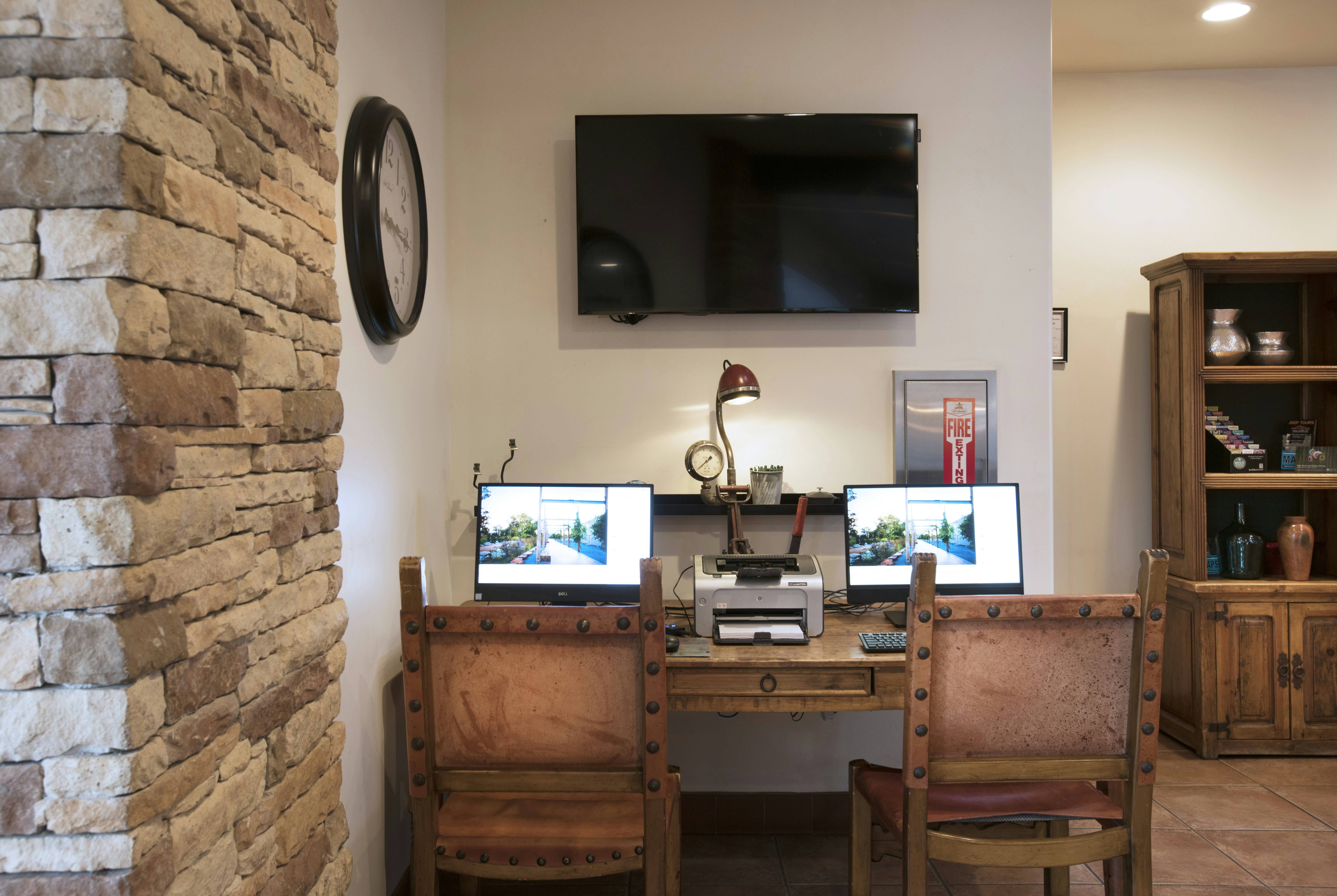 Santa Fe Sage Inn 21/23