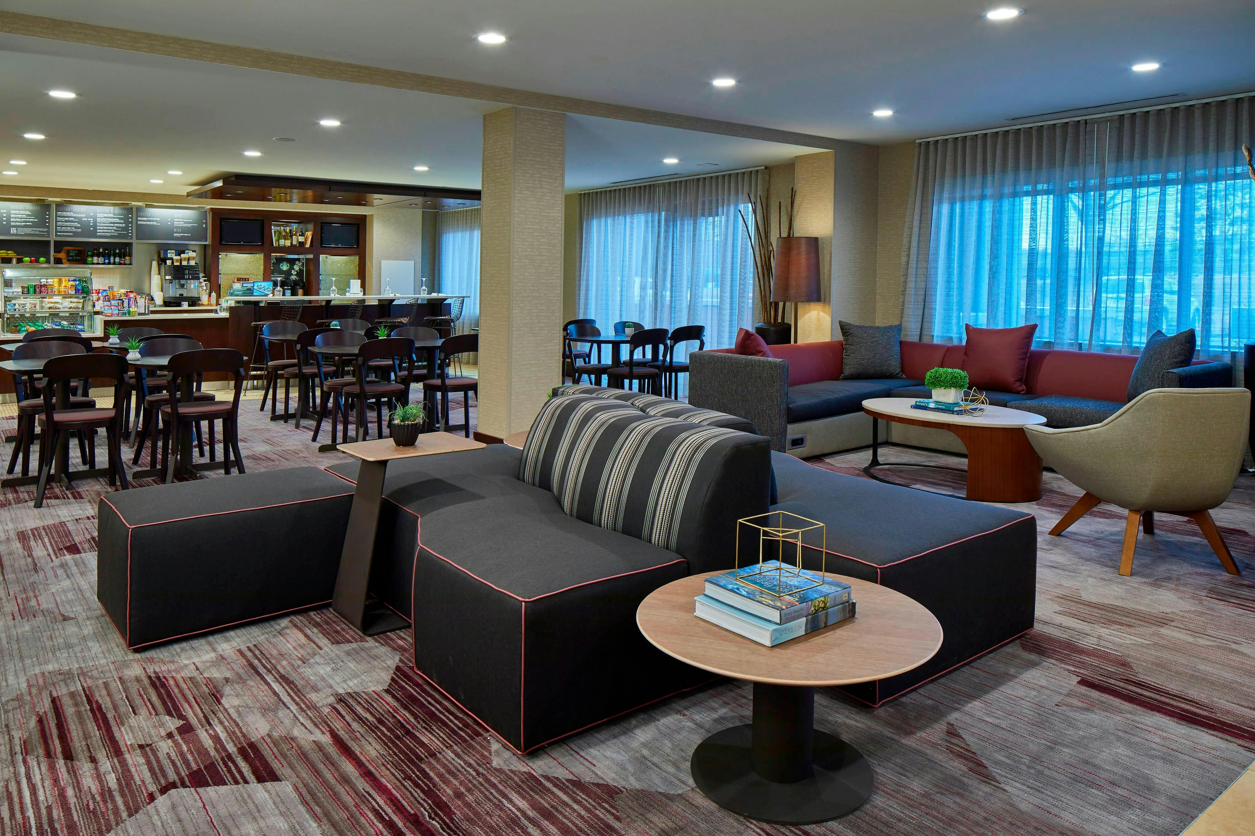 Courtyard by Marriott Albany Thruway 10/17