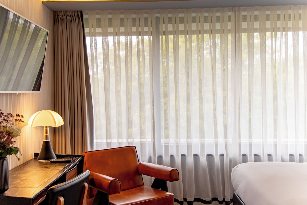 MUZE Hotel Dusseldorf - Handwritten Collection 35/49