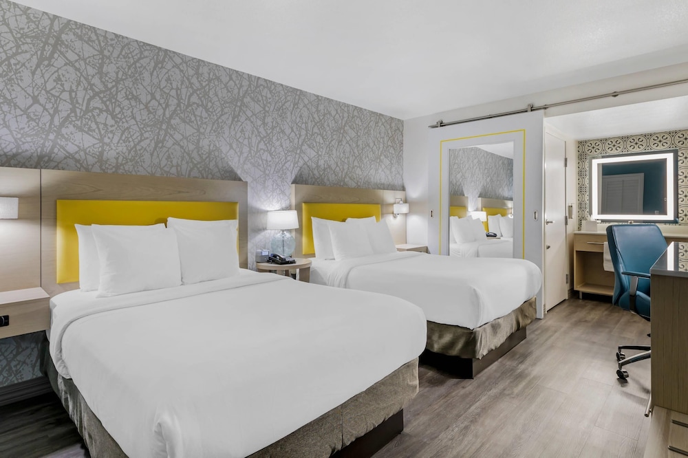 Hillstone Inn Tulare, Ascend Hotel Collection 30/59
