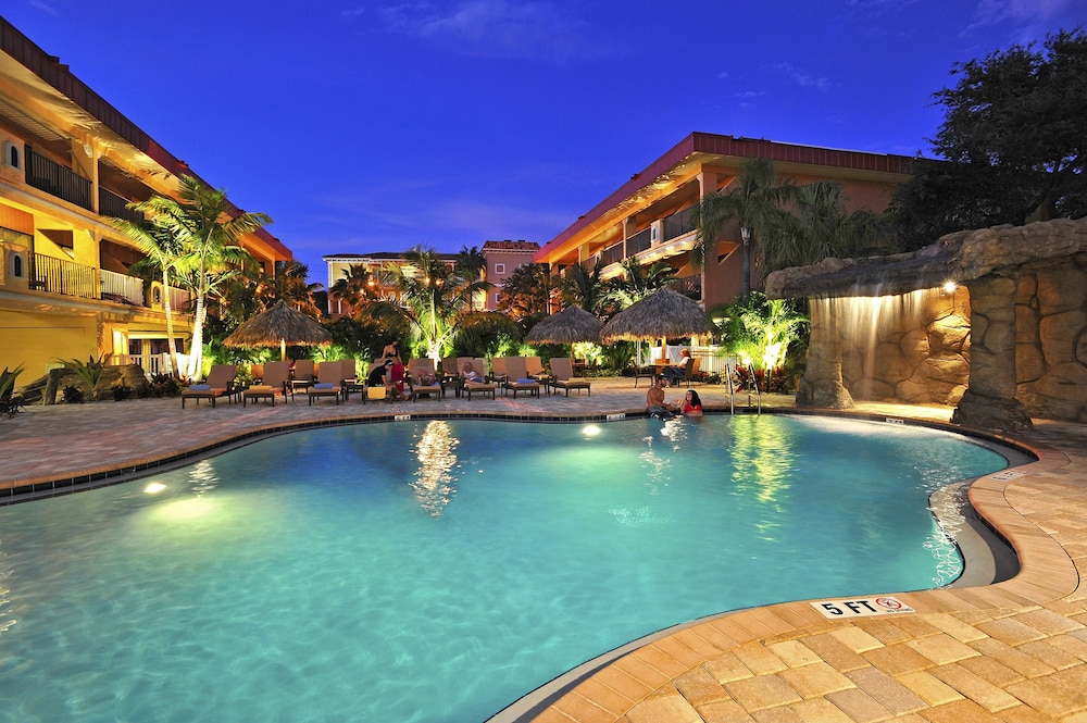 Coconut Cove Suites 12/38