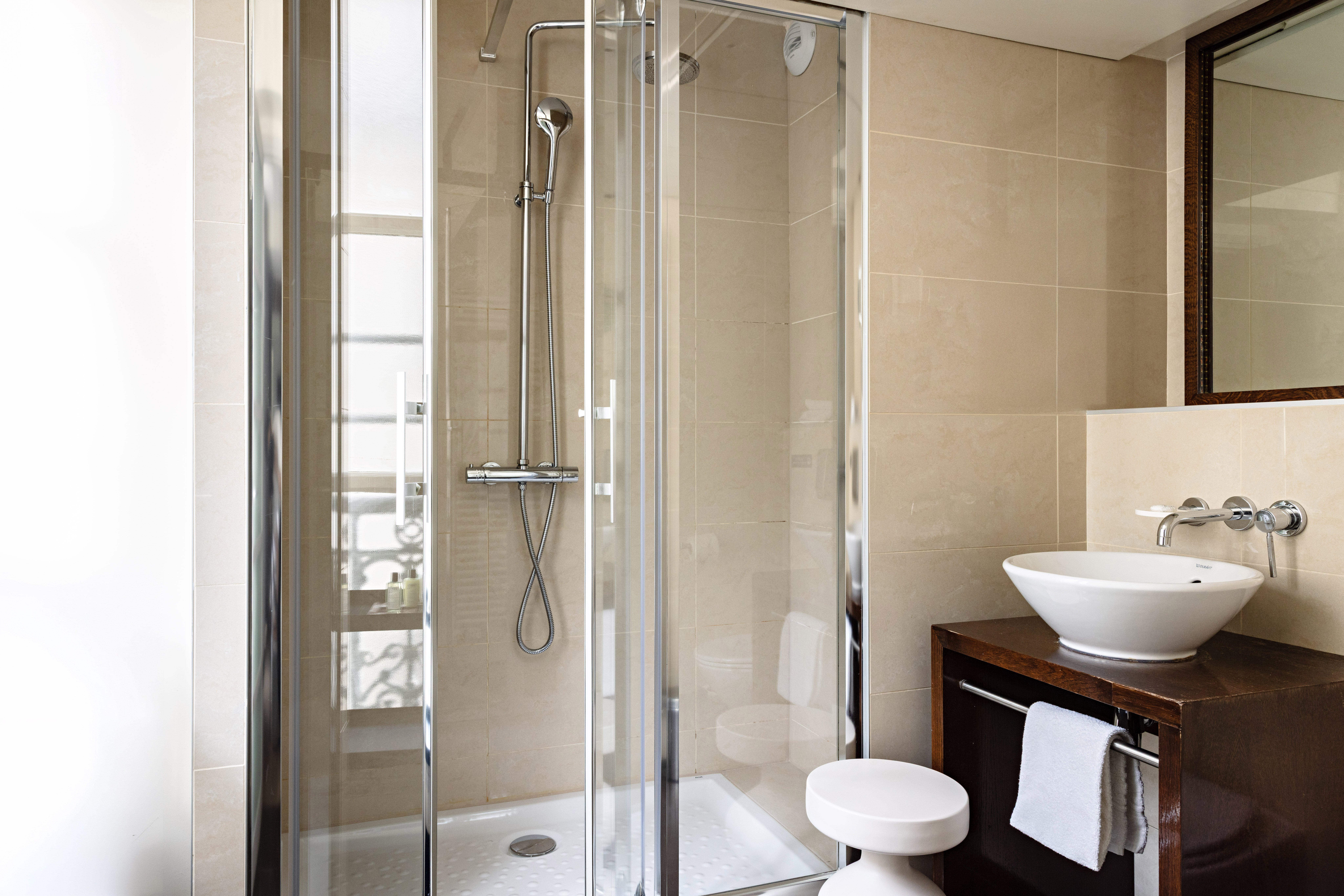 Holiday Inn Paris Elysees 64/67