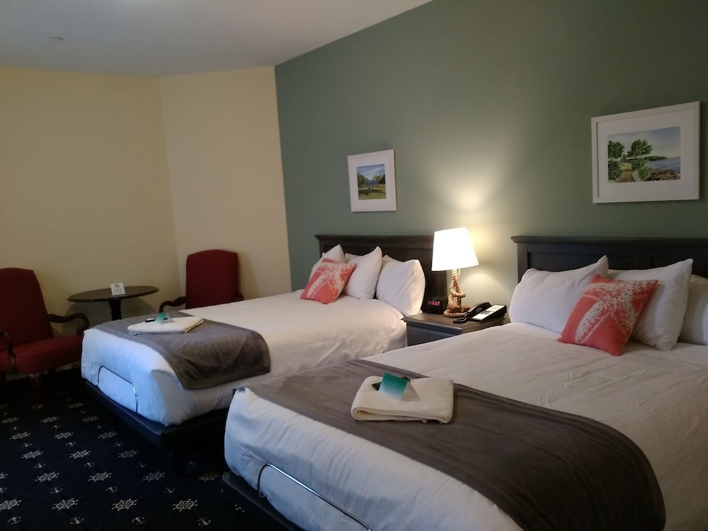 The Inn on Mount Desert 24/66