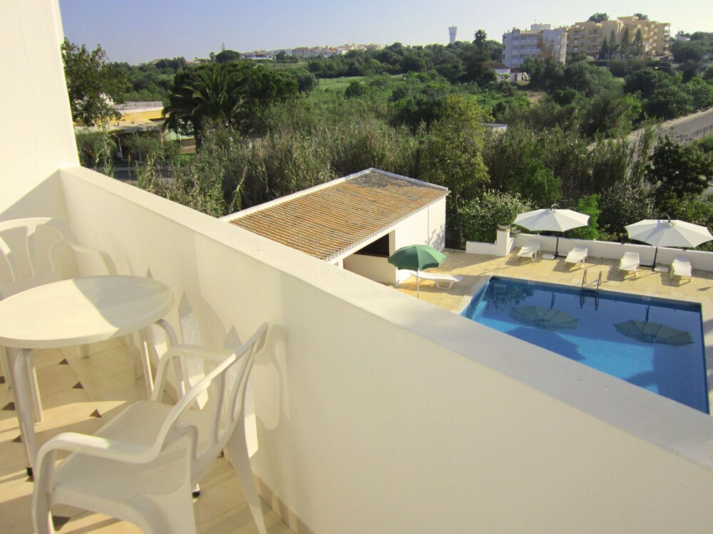 Hotel Alcaide 30/75