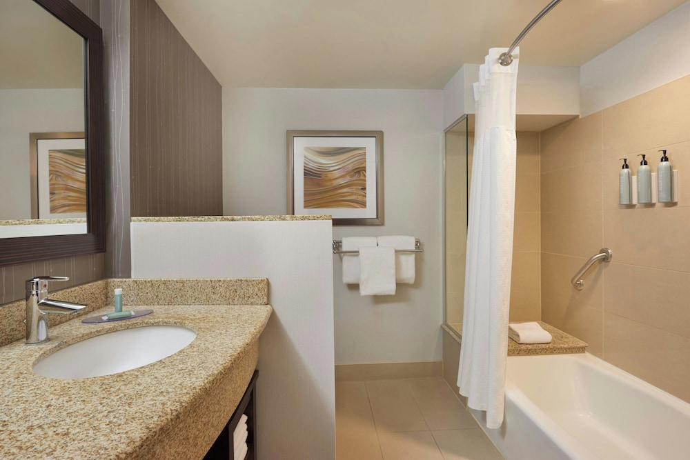 Room, King Bed, Accessible
