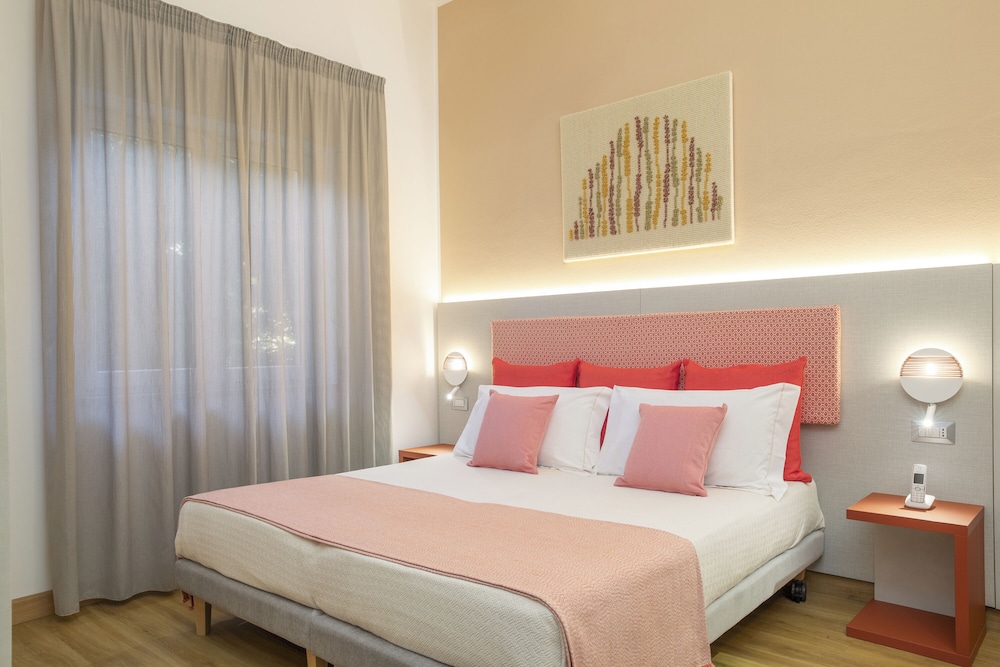 Smart, Double Bed
