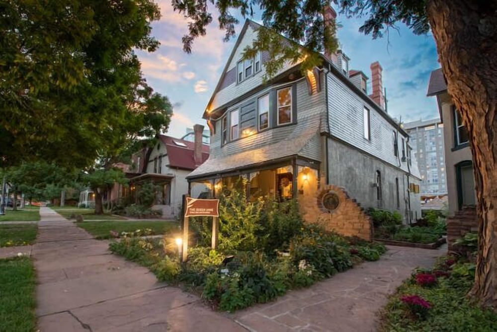 Queen Anne Bed And Breakfast 2/70