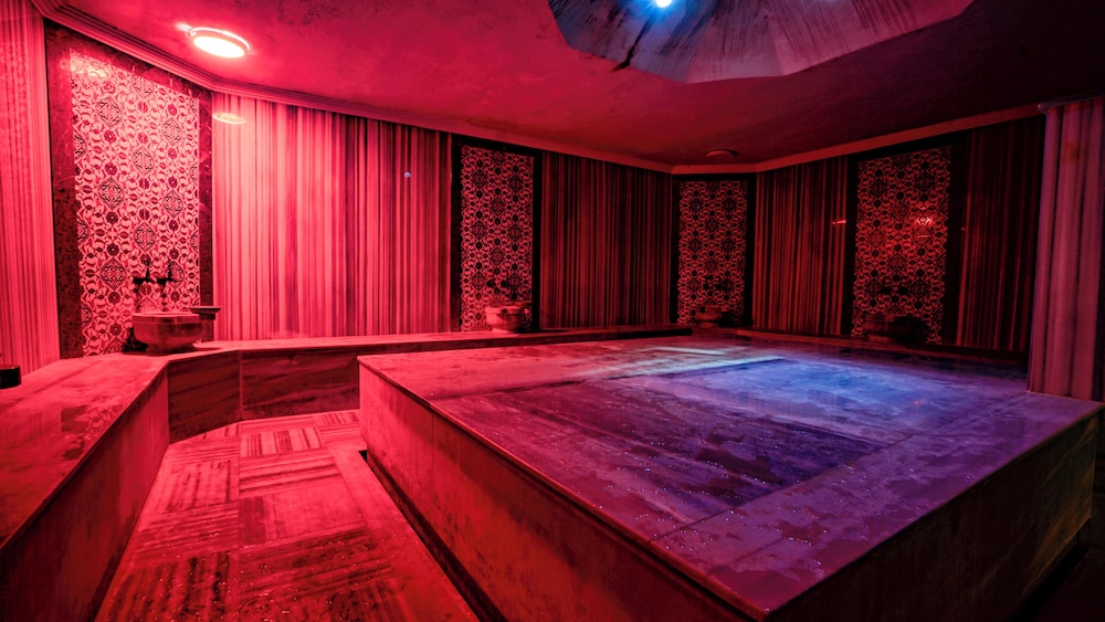 Istanbul Beach Hotel 24/50