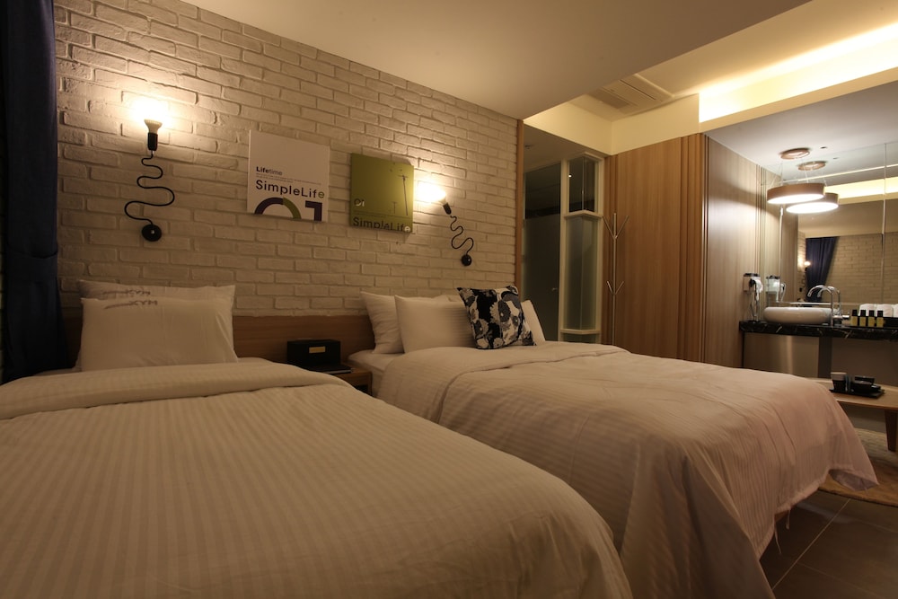Hotel Kobos 16/57