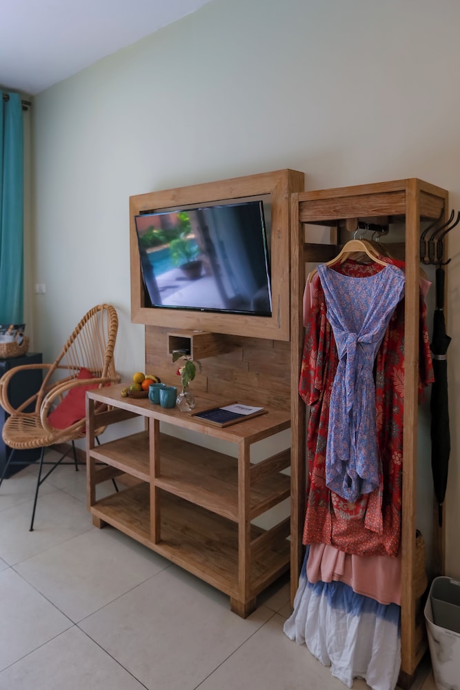 Pesona Beach Resort Spa 50/58