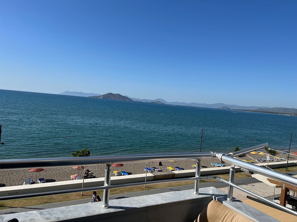 Ibrahim Bey Hotel 31/50