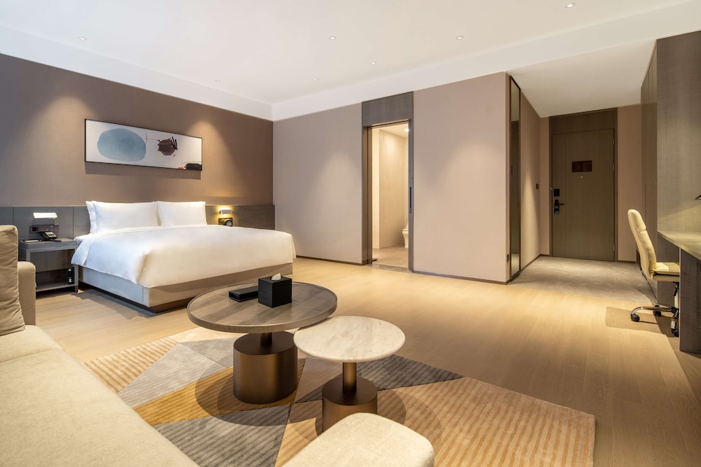 Huidong Business Hotel 27/50