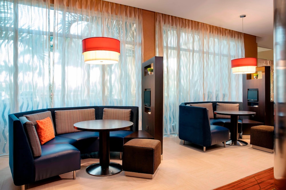 Courtyard By Marriott Miami Homestead 21/35
