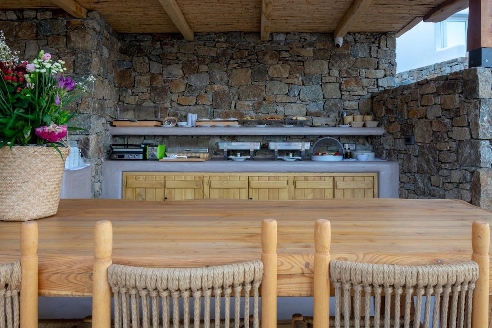 Aelia Mykonos 26/50