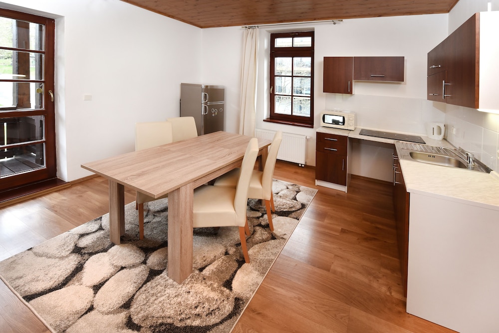 Villa Kunerad 24/40